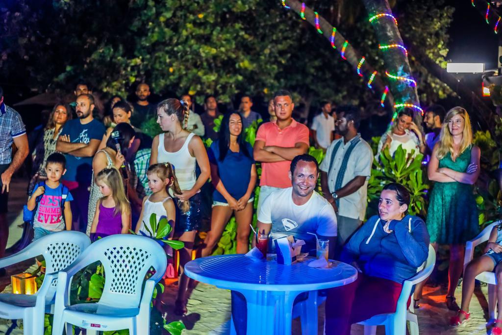 Salt Beach Hotel Maafushi Kültér fotó