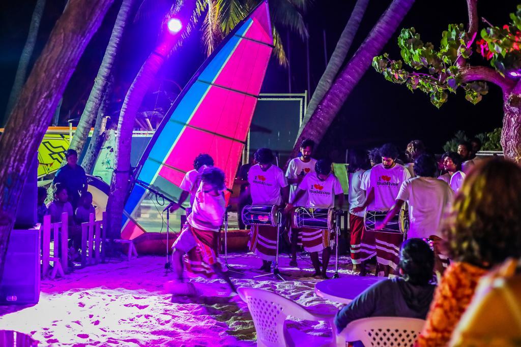 Salt Beach Hotel Maafushi Kültér fotó